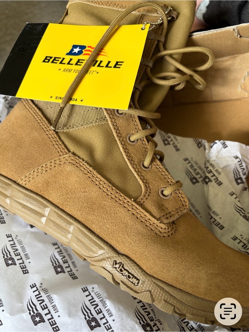 Vibram Men's Tactical Boot in Tan Brown